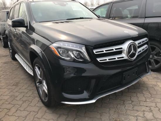 2019款奔驰GLS450 LED鹰眼大灯气场十足