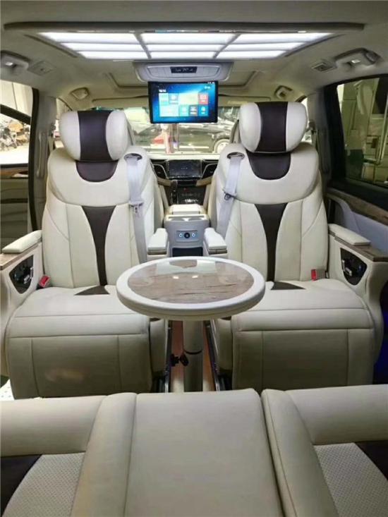 别克GL8八件套内饰 新别克GL8改装　　　