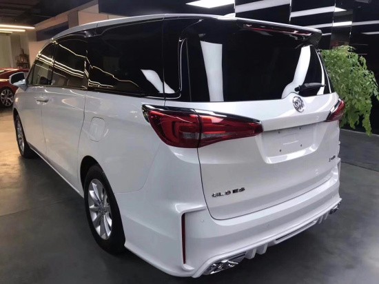 别克GL8改装报价 天津港雅典娜成交价  