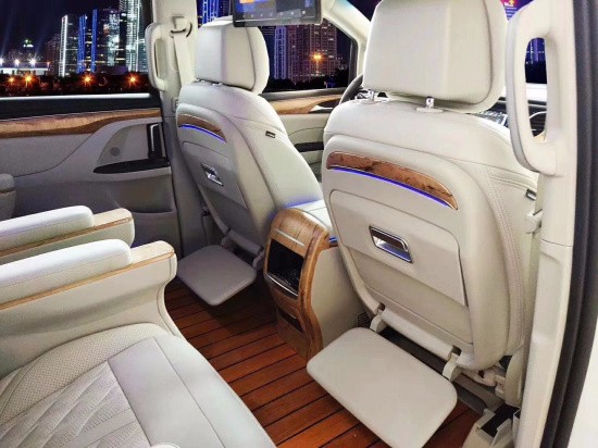 别克GL8改装报价 天津港雅典娜成交价  