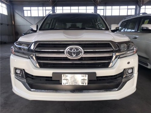 19款丰田酷路泽4000港口特价销售60万..