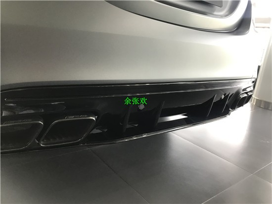 兼得鱼和熊掌 就像新款奔驰AMG C63 兼得颜值和速度