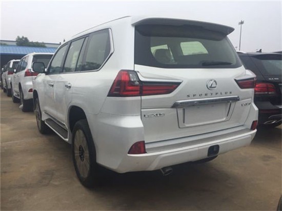 2019款雷克萨斯LX570真邪的俭华 全港优惠