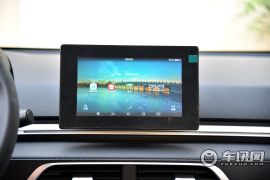 比亚迪-e3-高续航版 耀·豪华型