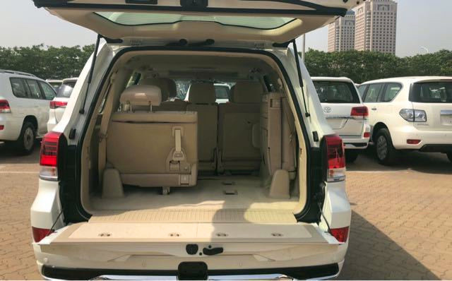 dealer_default_1cd25fa0e511410f97f2d60304428ef8.jpg