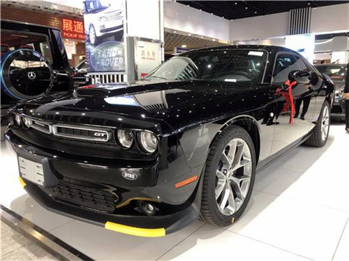 道奇挑战者 炫酷地狱猫降价酬宾 任你纵横