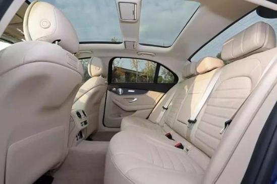 2020款北京奔驰C200L    C260L运动版轿车