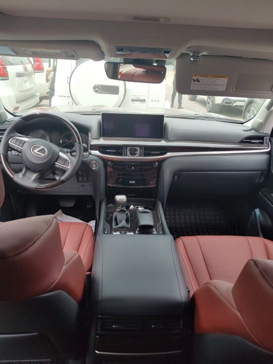 2019款雷克萨斯LX570报价 凸显越野个性