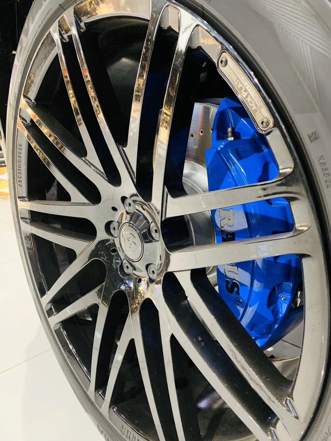 19款巴博斯G700外商自带配置 运动性能无疑