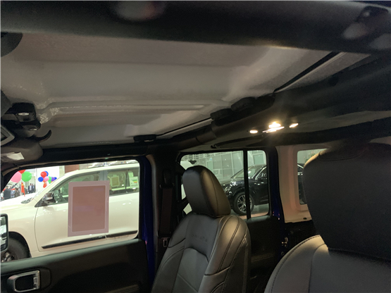 全新JEEP牧马人2.0T港口现车报价配置详解