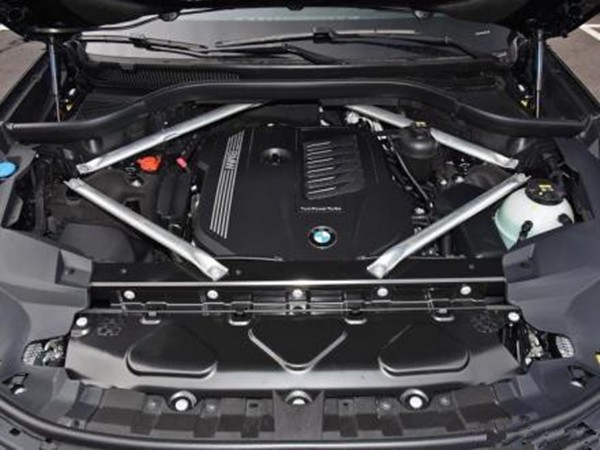 平行进口宝马X7报价最豪华七座SUV商务车