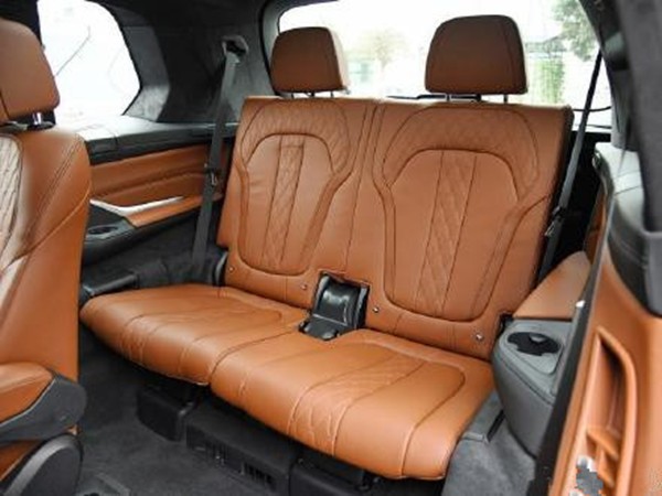 平行进口宝马X7报价最豪华七座SUV商务车