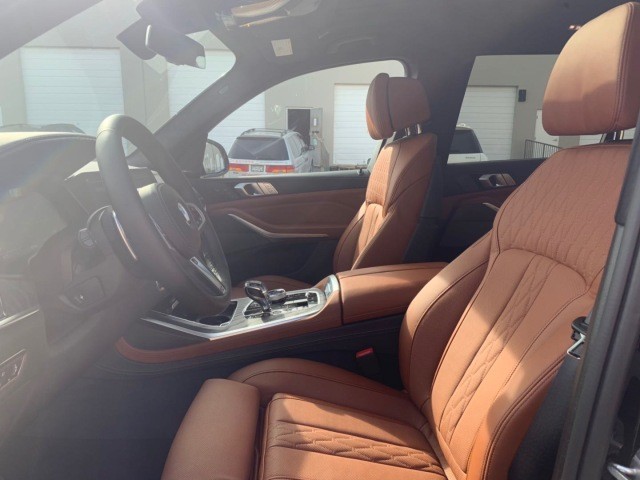 平行进口宝马X7报价最豪华七座SUV商务车