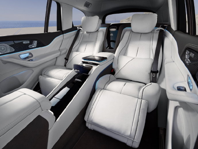 新生代车型 2020款奔驰迈巴赫GLS600   