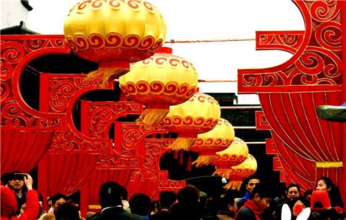不仅空间大还有超值配置，全新远景X6助力幸福中国年！
