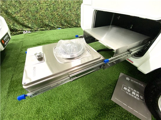 依维柯房车价格及图片 宇通房车免费使用1