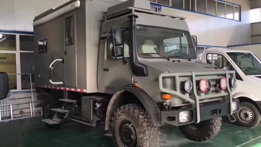 越野房车4X4乌尼莫克U4000最新款多少钱