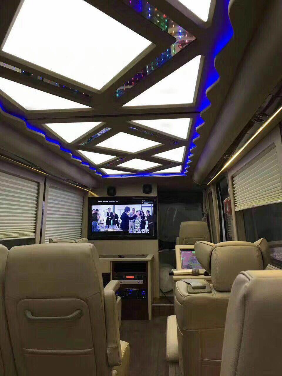 大巴车改内饰 考斯特改内饰坐椅报价及案例