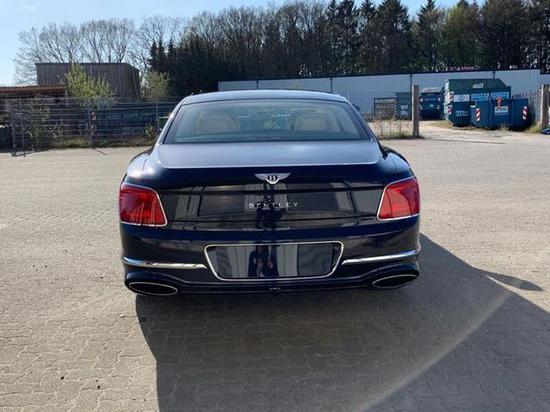 20款宾利飞驰6.0T豪华SUV便宜10万-30万