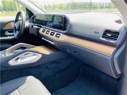 20款美规版奔驰GLS450 豪华六座9X万提车