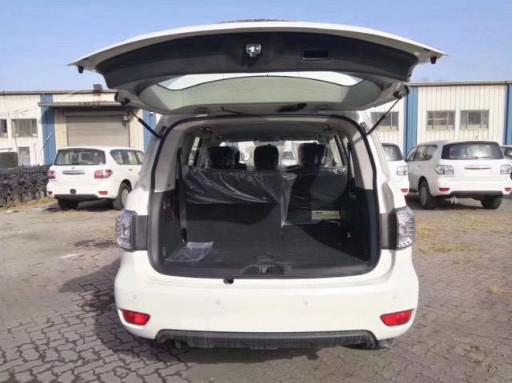 2020款尼桑途乐报价滑铁卢 黑色白色价格