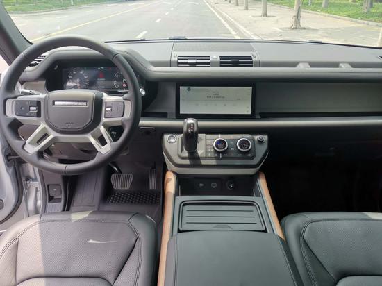 2020款路虎卫士110八月冲量支持分期裸售