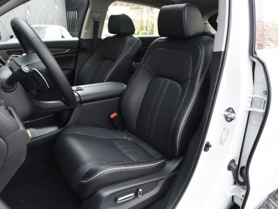 冠道最懂中国人，2.0T+国六，后排还可跷二郎腿