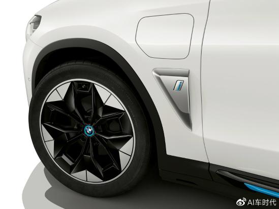 创新纯电动BMW iX3中国首秀并开启国内预售