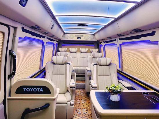 贵港市丰田考斯特4S店 贵港市丰田考斯特专卖店 10/11/12/16/17座