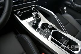 吉利汽车-缤越PHEV