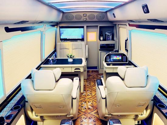 丰田考斯特价格航空内饰13座豪华车可旋转