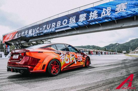 售价相同，产品力相当，为什么天籁卖不过雅阁？