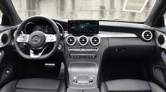 比A4L更运动，比A7更亲民，40万级的奥迪轿跑值得国产吗？