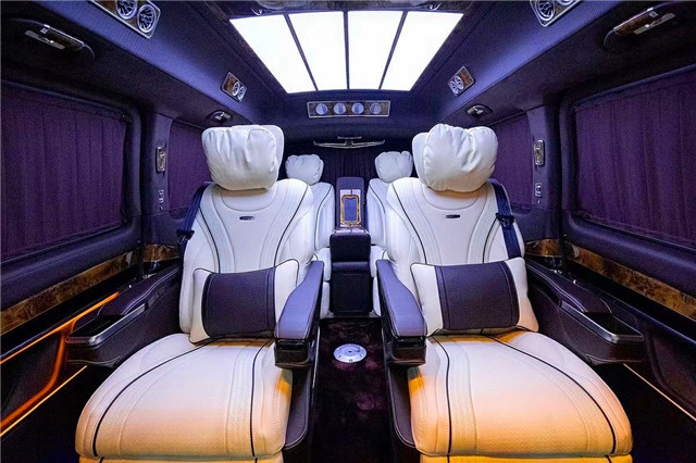 奔驰V260L，圣母峰商务车，报价多少   
