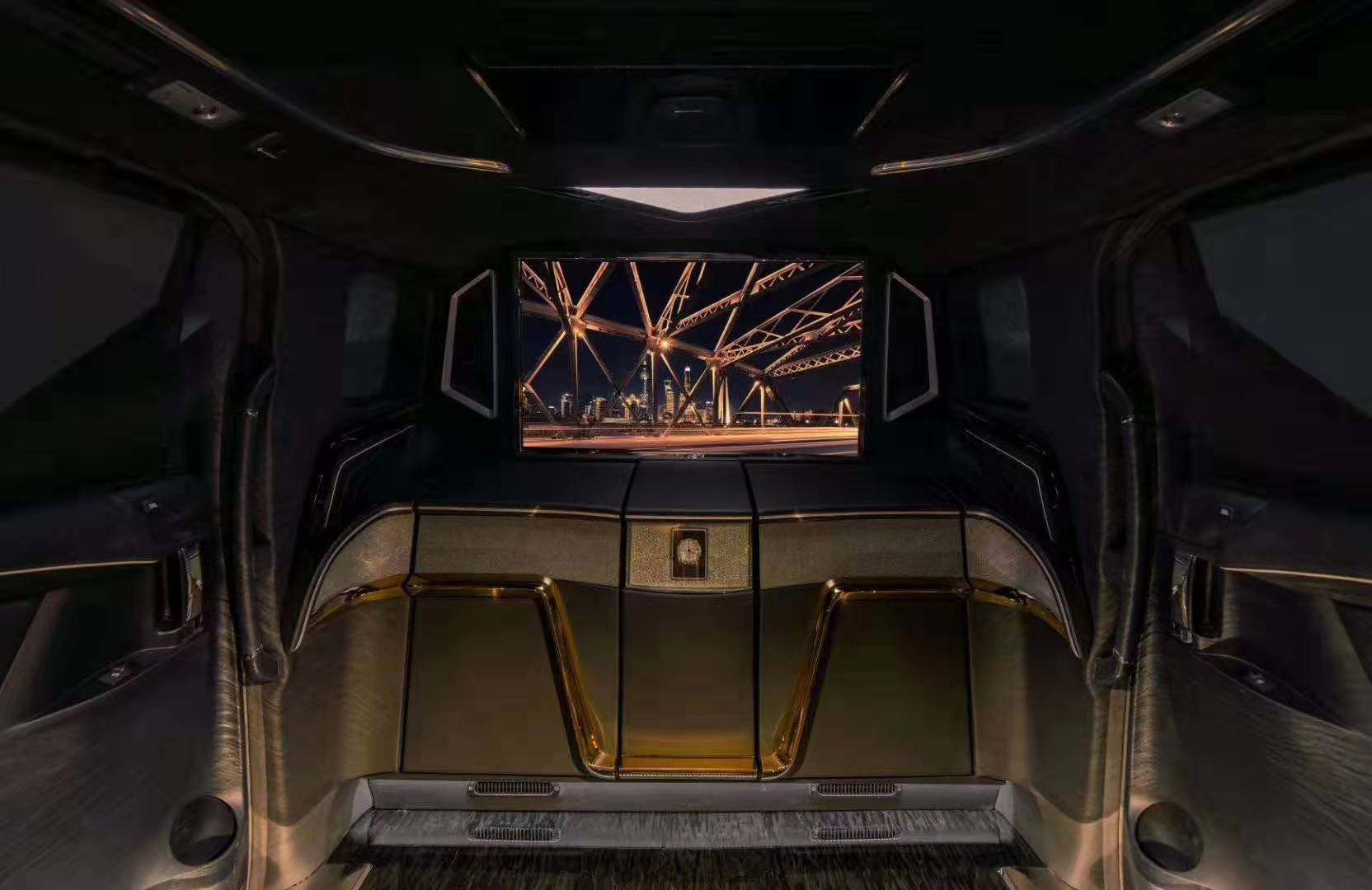 21款丰田阿尔法加长防弹5.98米动力足够