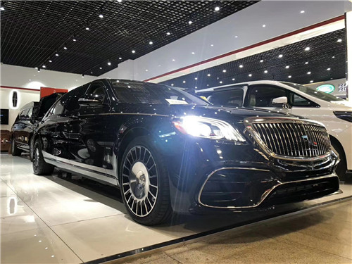 奔驰迈巴赫S560加长5.98米实车优惠40万