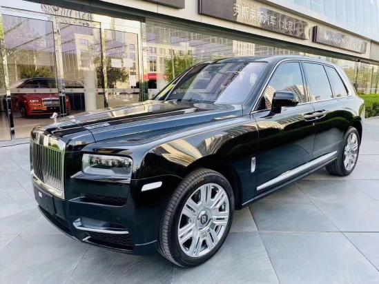 劳斯莱斯库里南BB版和普通版的区别价格 