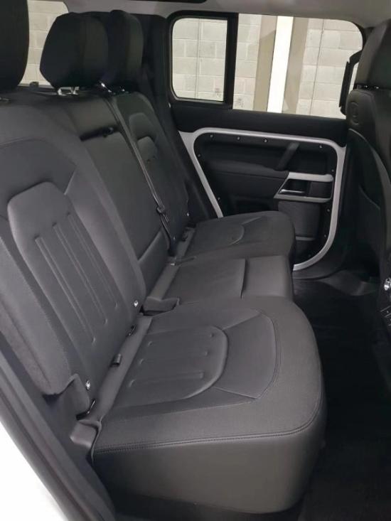 20款路虎卫士预售已到港劲爆优惠可定金