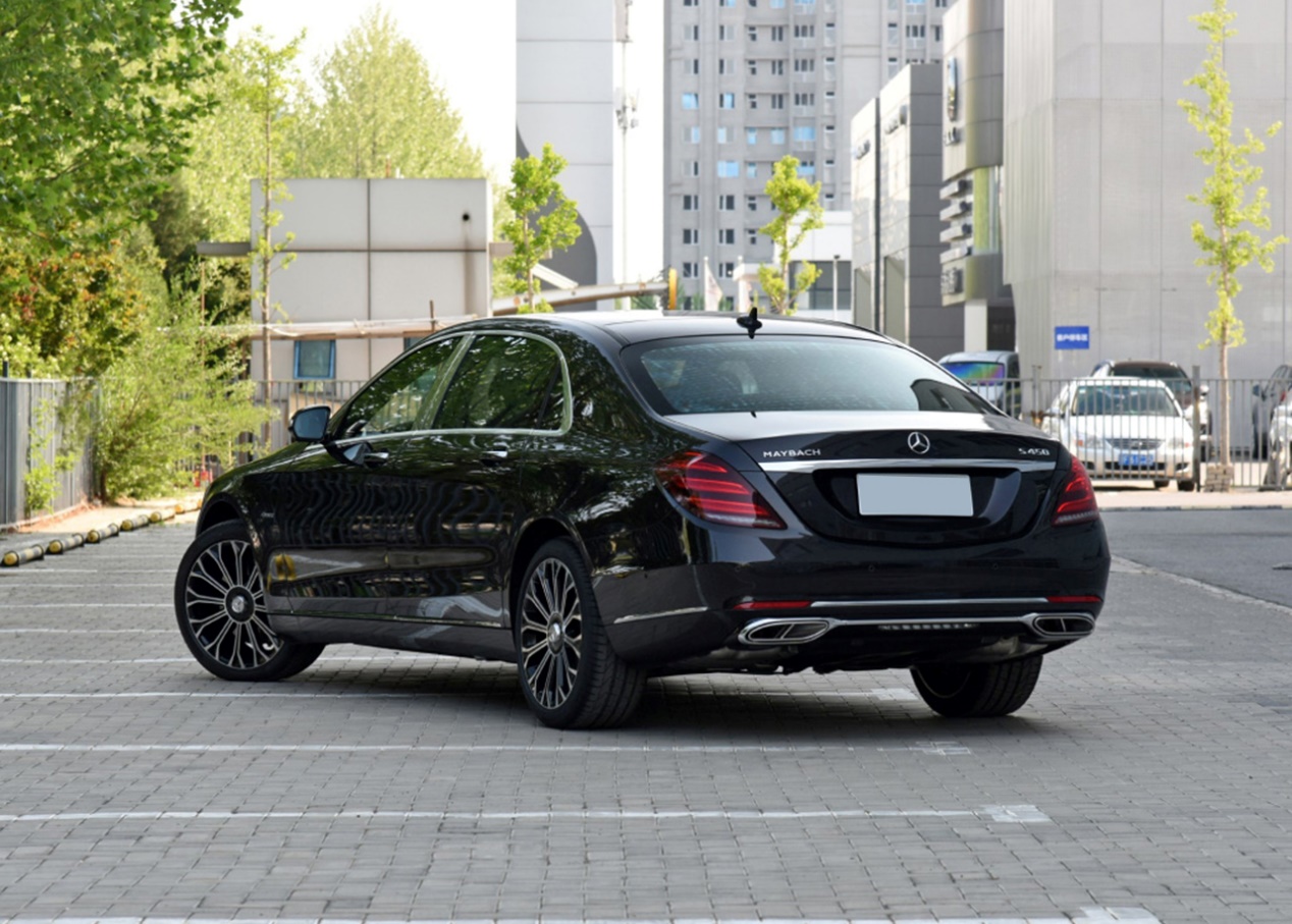 这才是真正的S，3.0T+48V轻混145.88万：迈巴赫S