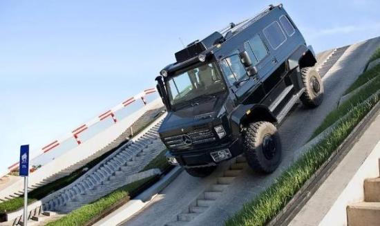 乌尼莫克U4000攀爬者U4023价格图片展览