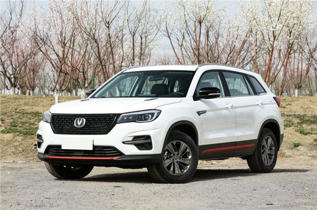 武汉长安CS75综合优惠2万元 现车足颜色全