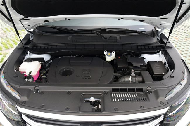 武汉长安CS95综合优惠1万元 现车可选   