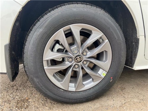 2021款丰田塞纳劲爆价格让人意想不到  