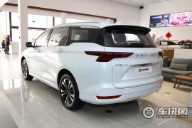 上汽通用五菱-五菱凯捷-1.5T 自动旗舰型