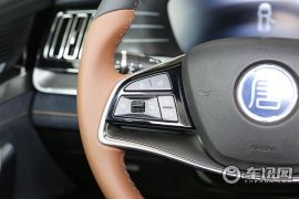 比亚迪-唐DM-2.0T 四驱高性能版创世旗舰型