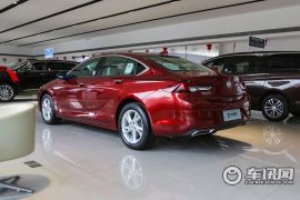 通用别克-君威-552T 豪华型