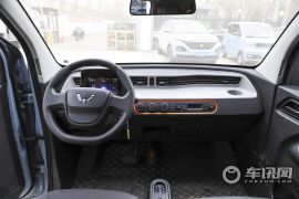 上汽通用五菱-宏光MINIEV-悦享款