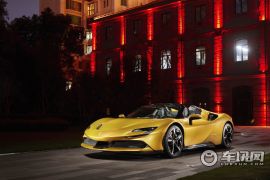 法拉利-SF90-3.9T V8 Spider  ￥499.8