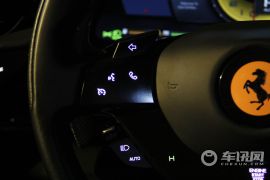 法拉利-SF90-3.9T V8 Spider  ￥499.8