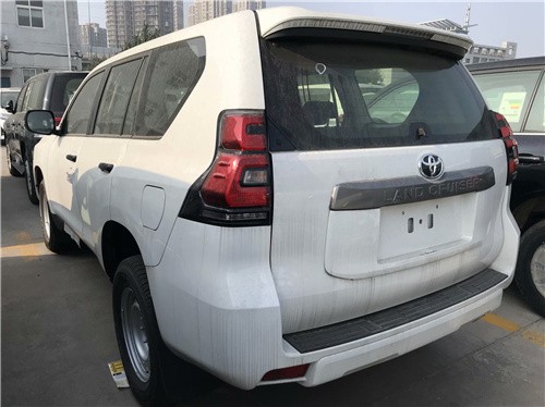 20款丰田霸道4000九气囊顶配国五价格  